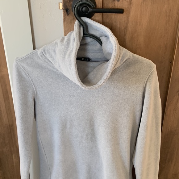 Nike Pull Over - Picture 4 of 11